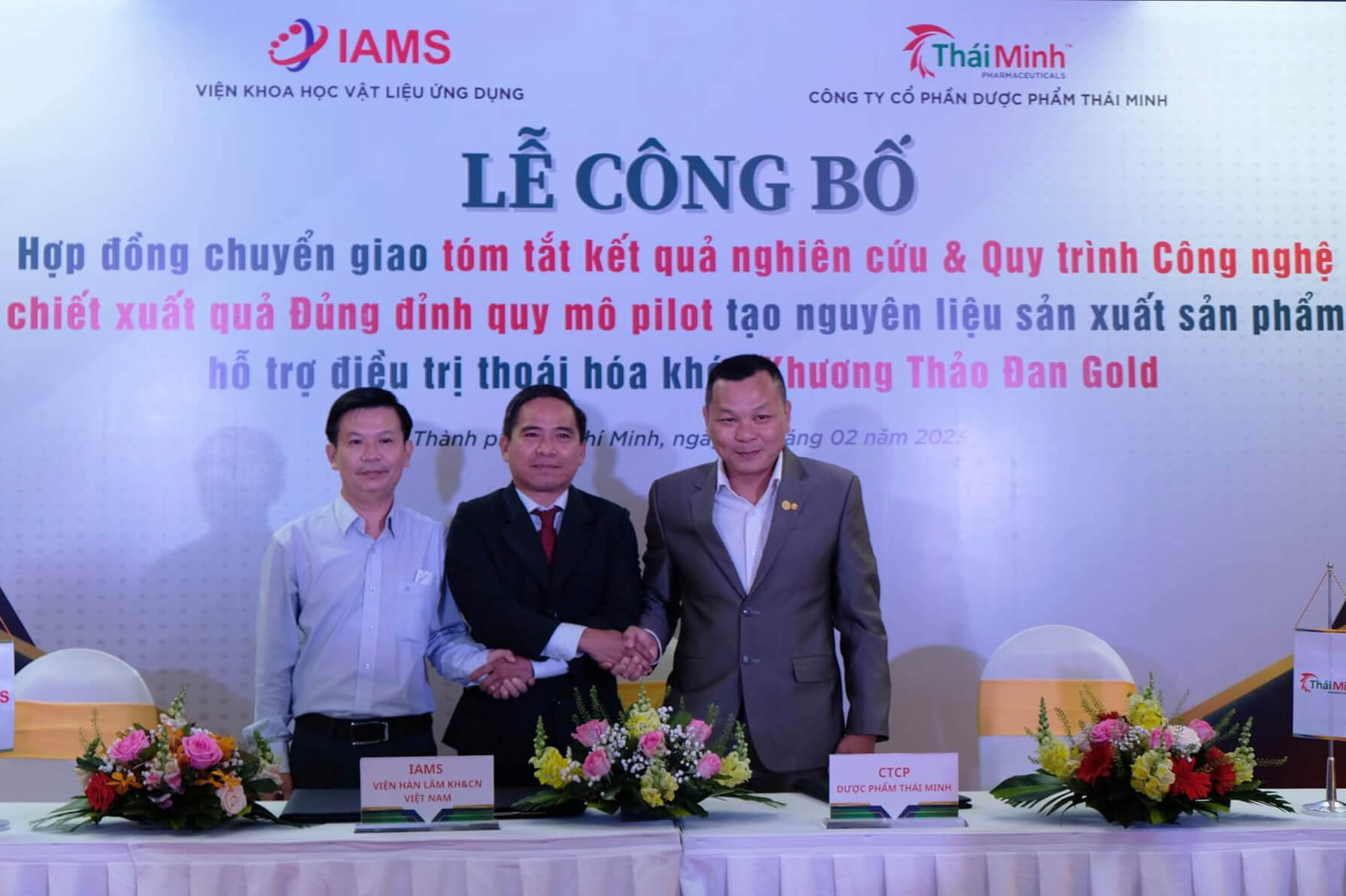 Chuyển giao công nghệ ứng dụng hoạt chất từ cây đủng đỉnh vào Khương Thảo Đan Gold, giúp hỗ trợ giảm đau xương khớp “cực nhạy”